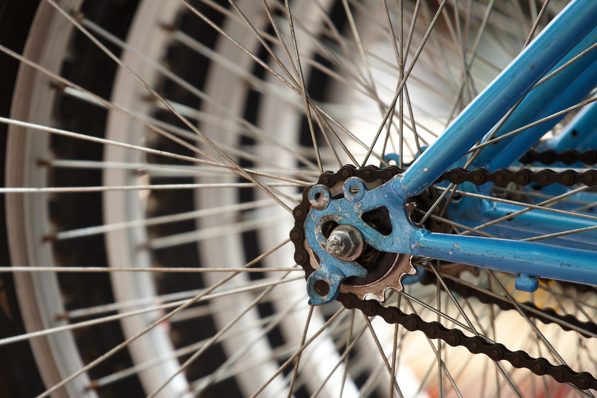 Factors Influencing the Cost of Bike Chains